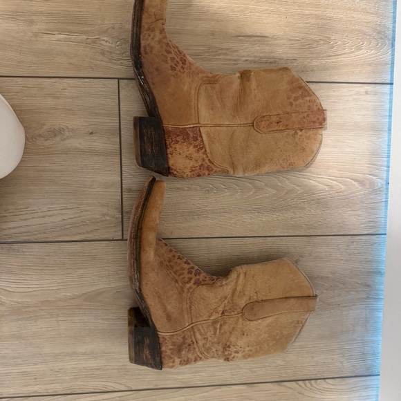 Tan Leather cowboy Boots - Picture 2 of 3